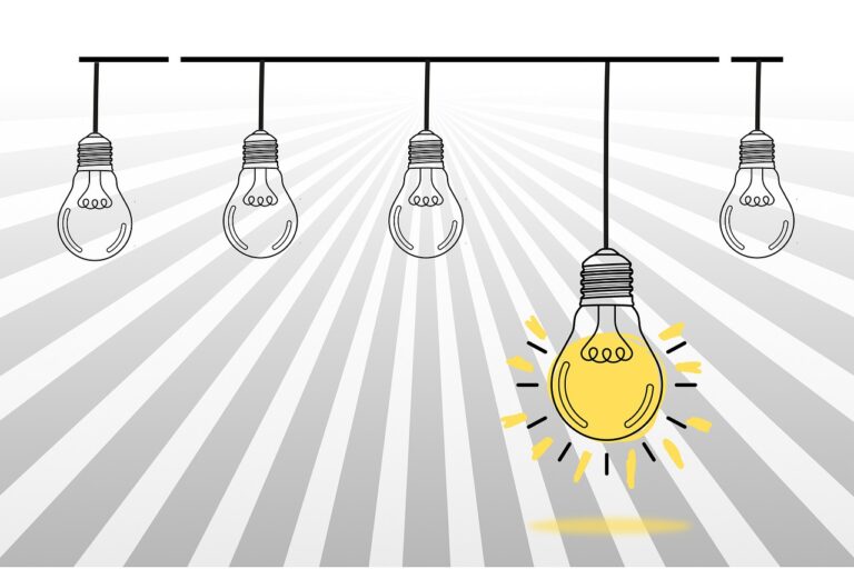 lightbulb, idea, incidence-7465248.jpg